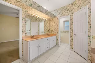 3804 Berkshire Ct, Bedford, TX 76021 - Photo 24