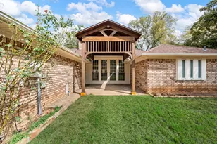 3804 Berkshire Ct, Bedford, TX 76021 - Photo 30
