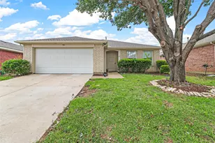 1579 Chivalry Ln, Little Elm, TX 75068 - Photo 14