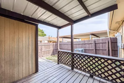 22 E Townhouse Lane #31, Grand Prairie, TX 75052 - Photo 16