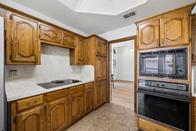 6656 Wickliff Trail, Plano, TX 75023 - Photo 14
