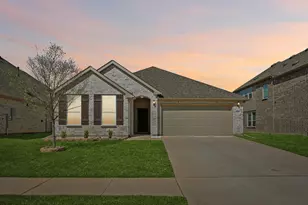 1521 Quentin Dr, Aubrey, TX 76227 - Photo 1
