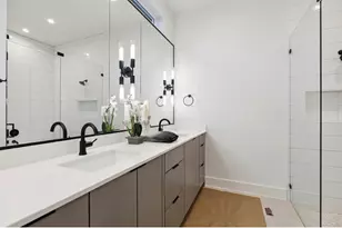 913 Muncie Ave, Dallas, TX 75212 - Photo 8