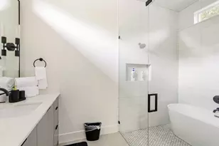 913 Muncie Ave, Dallas, TX 75212 - Photo 12