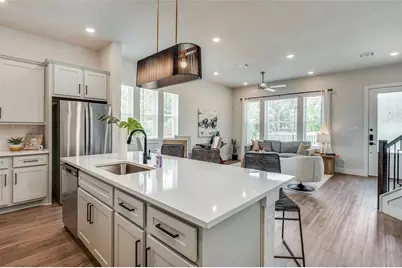 505 Mission Trail #506, Arlington, TX 76010 - Photo 6