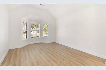 8200 Watson Road, Lantana, TX 76226 - Photo 10