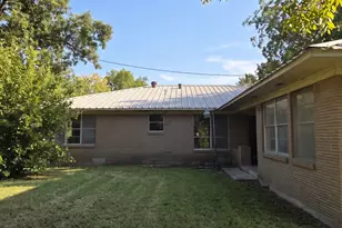 203 Hill St, Farmersville, TX 75442 - Photo 28