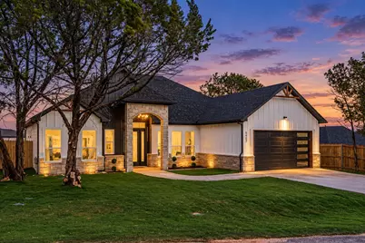 5407 Van Horn Drive, Granbury, TX 76048 - Photo 2