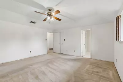 3815 Spring Hollow Drive, Carrollton, TX 75007 - Photo 24