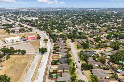3815 Spring Hollow Drive, Carrollton, TX 75007 - Photo 32