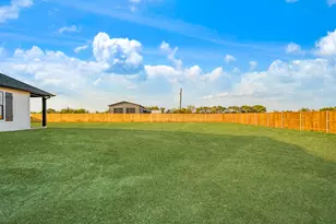 27 Private Road 33039, Brookston, TX 75421 - Photo 10