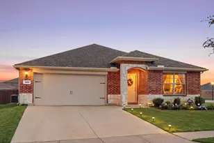 800 Amber St, Princeton, TX 75407 - Photo 1