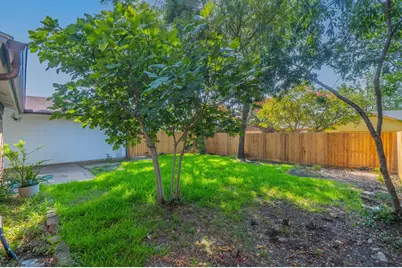 1514 Hindsdale Drive, Richardson, TX 75081 - Photo 2
