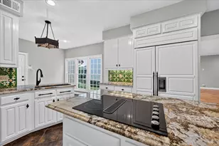 4603 N Oconnor Ct, Irving, TX 75062 - Photo 16