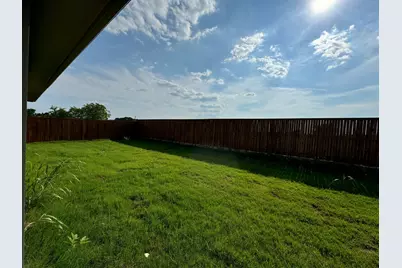 2018 Sycamore Ridge Trail, Van Alstyne, TX 75495 - Photo 32