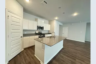 2018 Sycamore Ridge Trail, Van Alstyne, TX 75495 - Photo 10