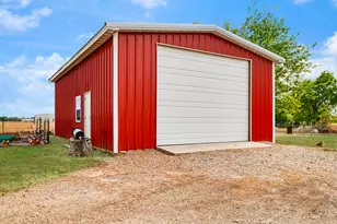 209 Farm Road 2352, Honey Grove, TX 75446 - Photo 18