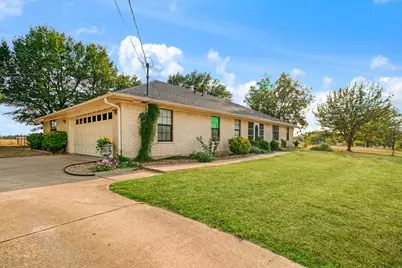 209 Farm Road 2352, Honey Grove, TX 75446 - Photo 16
