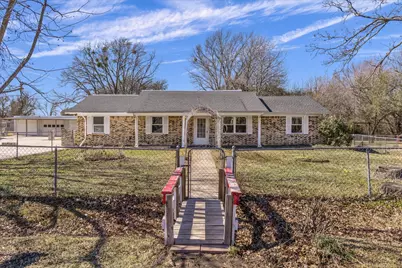 1729 Elliot Drive, Canton, TX 75103 - Photo 1