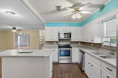 1729 Elliot Drive, Canton, TX 75103 - Photo 10