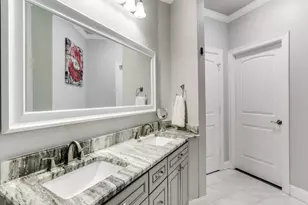 507 E Dallas Rd, Grapevine, TX 76051 - Photo 14