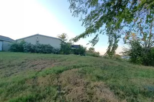 135 County Road 3048, Corsicana, TX 75109 - Photo 2