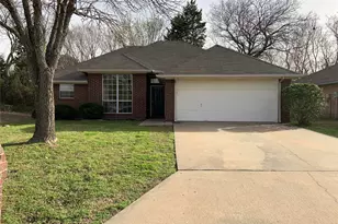 816 Brittany Dr, Denton, TX 76209 - Photo 1