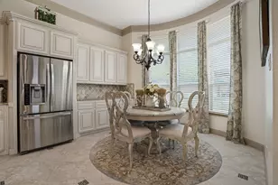 321 Berkshire Ct, Prosper, TX 75078 - Photo 10