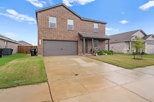 14120 Hammersmith St, Pilot Point, TX 76258 - Photo 2