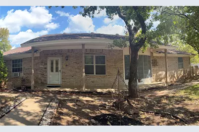 6628 Chilton Drive, North Richland Hills, TX 76182 - Photo 4