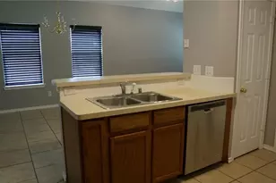 5920 Lovingham Ct, Arlington, TX 76017 - Photo 4