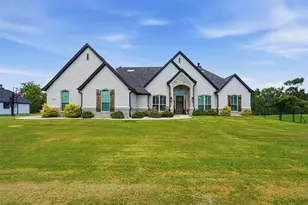 655 Winkler Wy, Springtown, TX 76082 - Photo 1