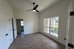 200 Lynch Bend Rd, Springtown, TX 76082 - Photo 4