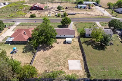 614 E Fm 272, Celeste, TX 75423 - Photo 22