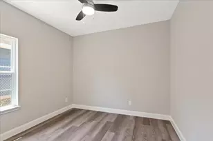 7919 N Kiska St, Dallas, TX 75216 - Photo 16