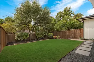 9114 Westglen Dr, Dallas, TX 75228 - Photo 32