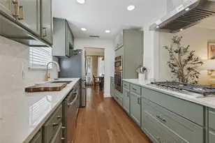 9864 Shoreview Rd, Dallas, TX 75238 - Photo 12