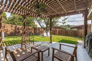 9864 Shoreview Rd, Dallas, TX 75238 - Photo 22