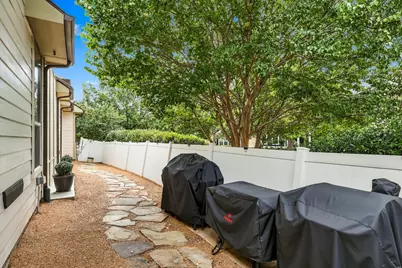 1901 Brown Thrasher Boulevard, Savannah, TX 76227 - Photo 34