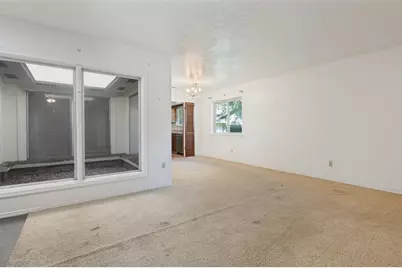 1633 Hanging Cliff Drive, Dallas, TX 75224 - Photo 4