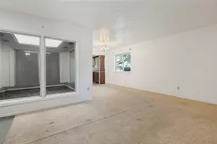 1633 Hanging Cliff Dr, Dallas, TX 75224 - Photo 4