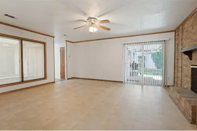 1633 Hanging Cliff Drive, Dallas, TX 75224 - Photo 10