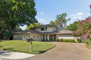 6720 Robin Willow Ct, Dallas, TX 75248 - Photo 2