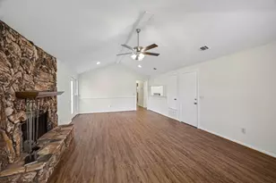 1613 19th St, Plano, TX 75074 - Photo 4