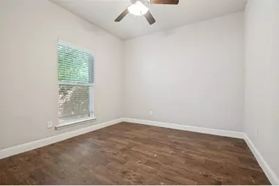 207 Ennis Street, Waxahachie, TX 75165 - Photo 12