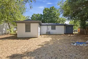 1203 Belvedere Dr, Arlington, TX 76010 - Photo 20