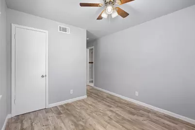 1203 Belvedere Drive, Arlington, TX 76010 - Photo 14