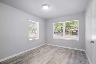 1203 Belvedere Dr, Arlington, TX 76010 - Photo 10