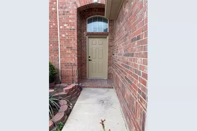 620 Darlington Trail, Fort Worth, TX 76131 - Photo 2