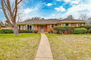 2426 Nottingham Pl, Grand Prairie, TX 75050 - Photo 1